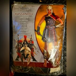 NWT Assassin's creed odyssey Cassandra 2-4